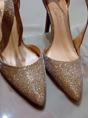 Evening high-heeled shoes new, gold champagne with rhinestones, size 41