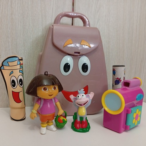 Mattel Viacom Dora the Explorer Storage Bag Set with Map Camera & Figures used