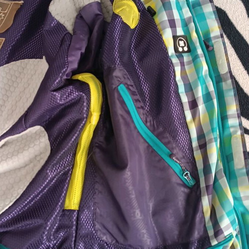 DC shoes snowboard jacket like new, size M