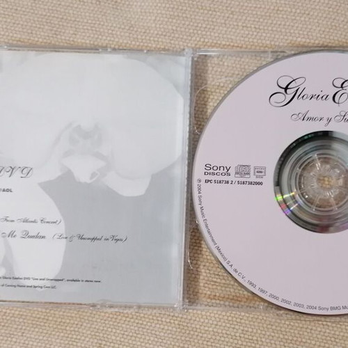 Gloria Estefan Amor y Suerte double album like new, Latin