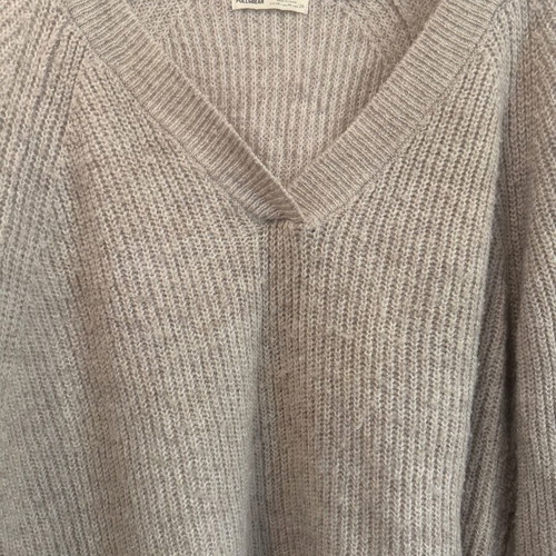 Pull & Bear lilac woolen sweater, size M