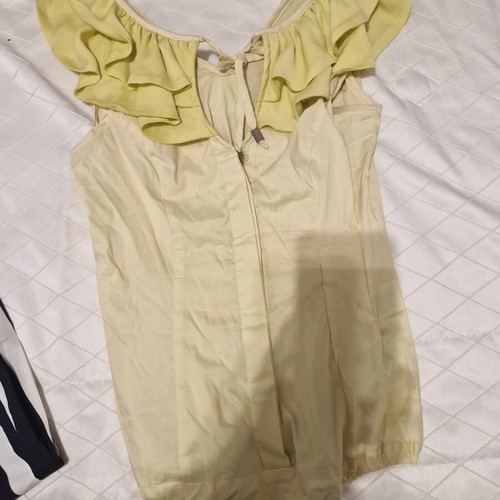 Artigli set with pants and shirt like new, black and yellow