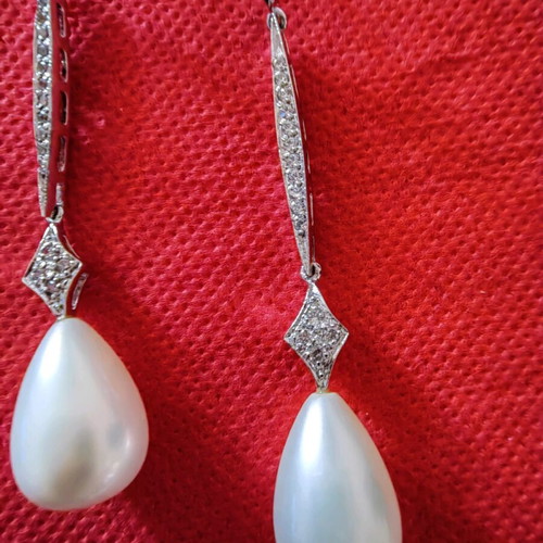 Silver 925 earrings with zircon and pearl like new