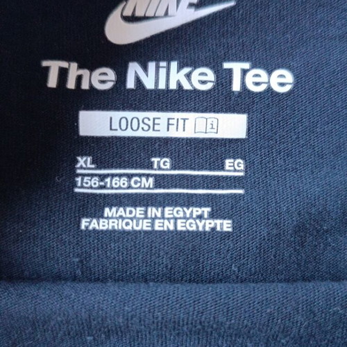 Nike women's t-shirt XL like new, black with gold logo