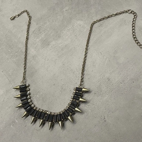 Necklace with spikes like new, black stones and rhinestones