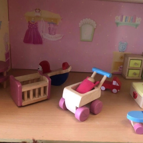 Le Toy Van Dollhouse used with furniture and wooden dolls
