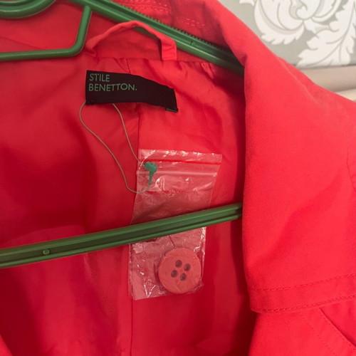 Benneton red cape coat, unworn, size L