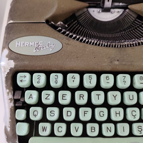 Hermes Baby vintage typewriter used, untested, French AZERTY keyboard