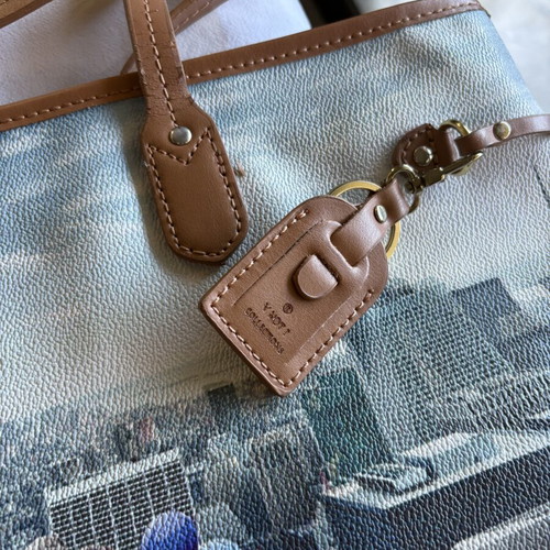 Y Not? Collections shoulder bag with city print, like new, multicolor