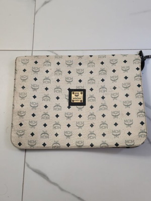 MCM Munchen Rare Vintage White Visetos Monogram Portfolio
