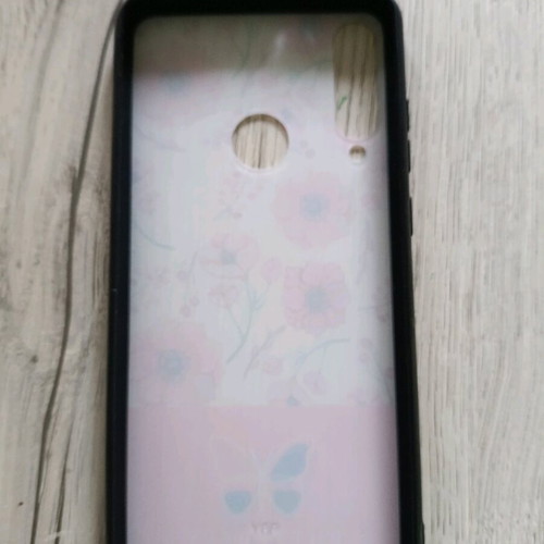Phone cases like new