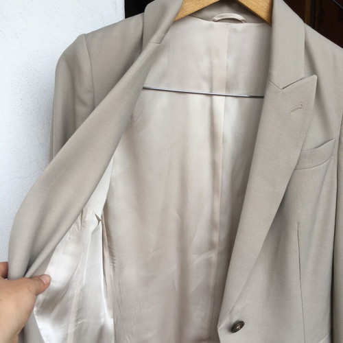 Brunello Cucinelli Monili Collar Wool Blazer new, size 38, beige