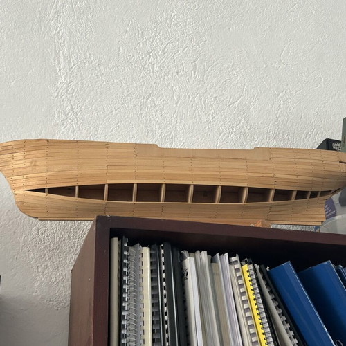 Wooden ship model with 68 construction issues, new