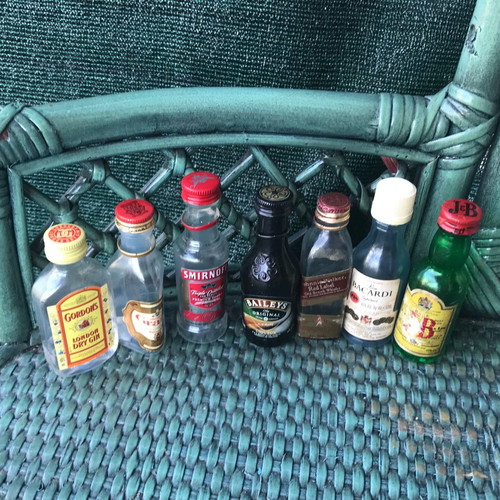 Miniature liquor bottles used, pack of 7 vintage 90s