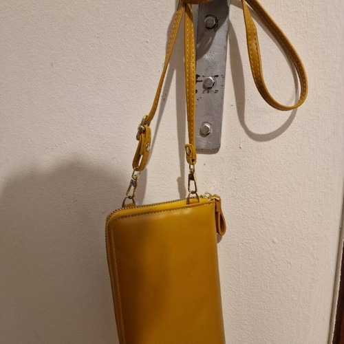 Lace Lore bag for phone and wallet like new
