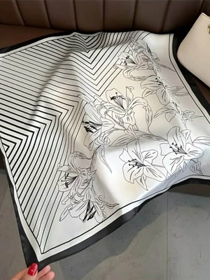 Women's scarves new, size 70×70, black and white
