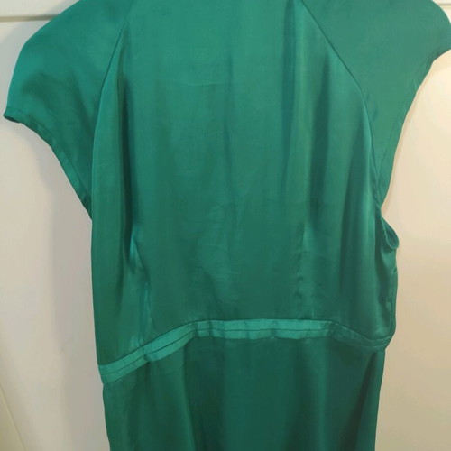 Satin emerald blouse L/XL like new