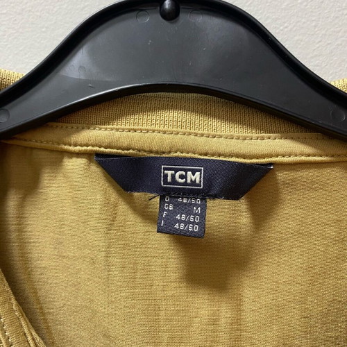 Short-sleeve shirt wide medium like new