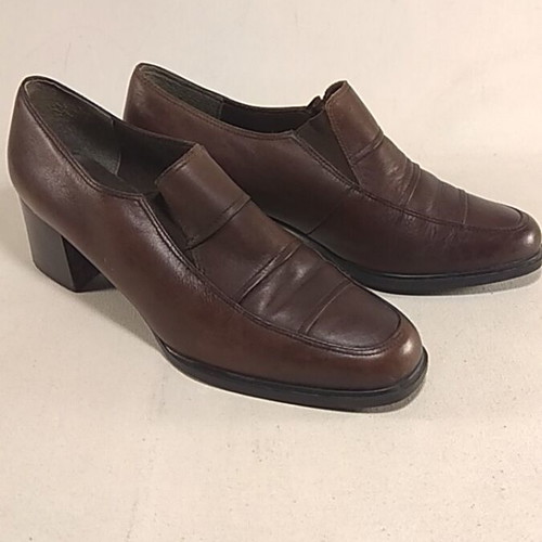 Elite brown leather pumps size 39 used