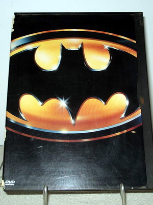 Batman 1989 DVD paper case with subtitles