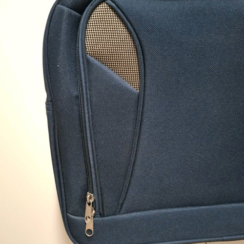 Blue laptop bag like new, hand and shoulder carry