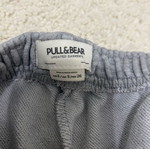 Pull & Bear gray tracksuit like new with elastic waist and ankles