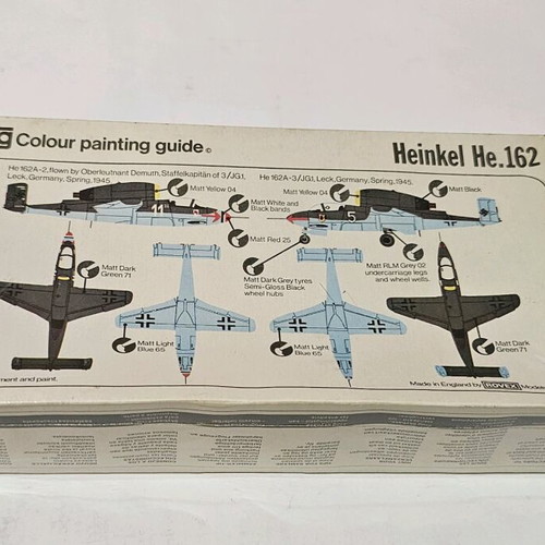 Vintage Heinkel He 162 Jet Fighter Model Kit 1/72 like new