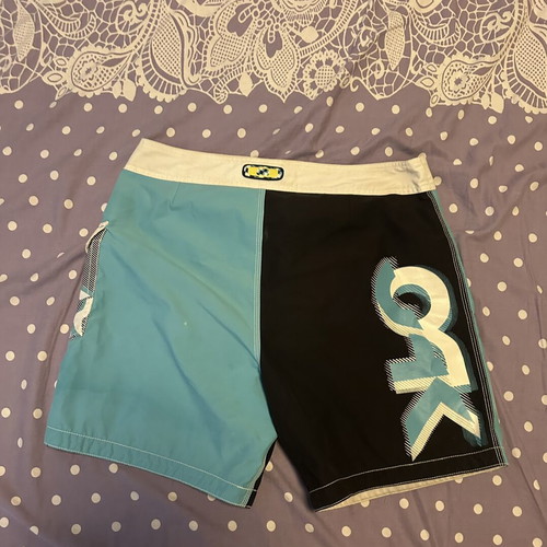 Oakley vintage board shorts used, size S-M, colorful