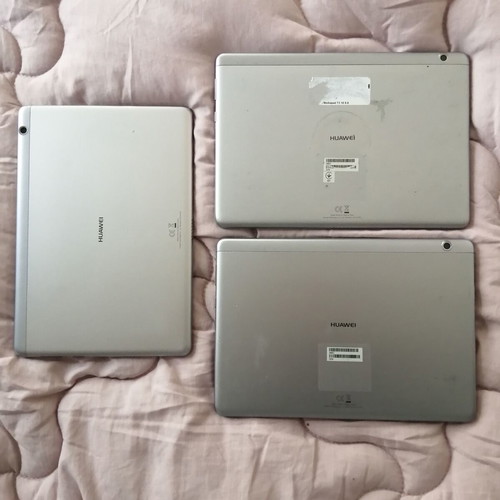 Huawei Mediapad T3 10 used, 3 pieces for spare parts