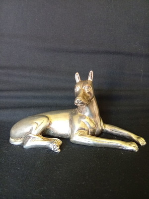 Silvered dog statuette used, 16.5/8 cm