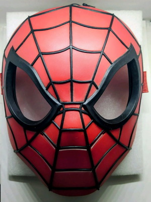 Ultimate Spider-Man Hero Kids Mask used from Hasbro