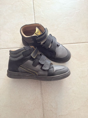 Mayoral boots size 38 used, black