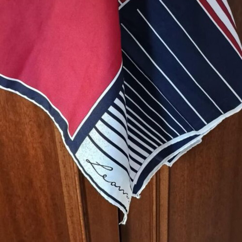 Leonard women's scarf used, blue and red