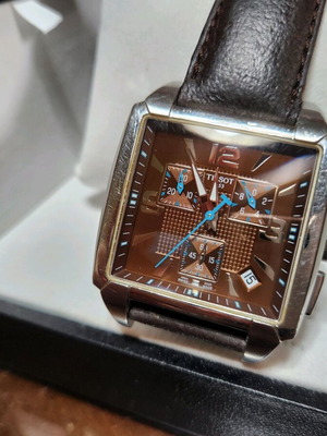 Tissot Quadrato T005.517.16.297.00 men's watch used, brown