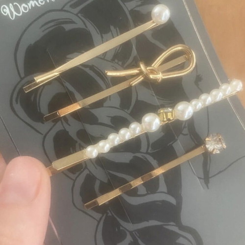 Hair Accessories new, gold color, set of 4