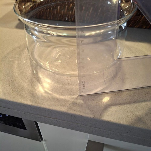 Glass bowl like new, thin glass for dessert, not for oven