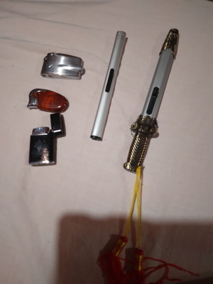 Decorative lighters like new