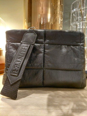 Hunter women's handbag new, black