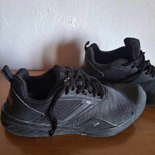 Puma athletic shoes used, size 40