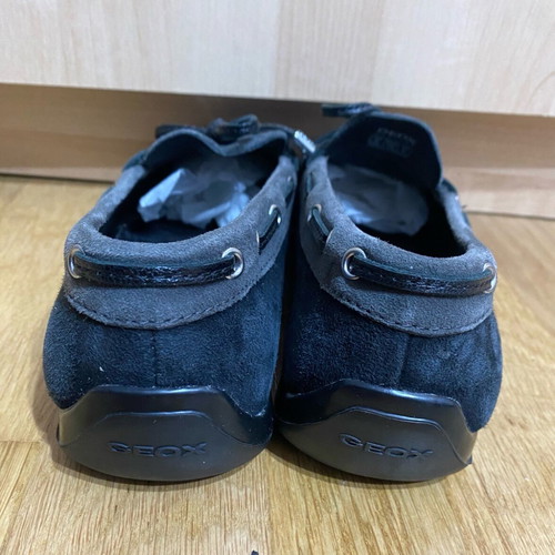 Geox leather suede moccasins black with grey like new