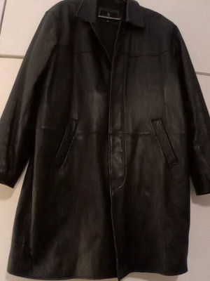 Leather coat black XXL like new