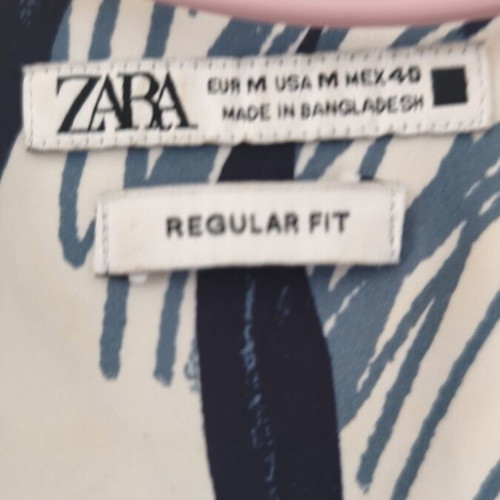 Zara men's shiny shirt large like new, blue and white viscose