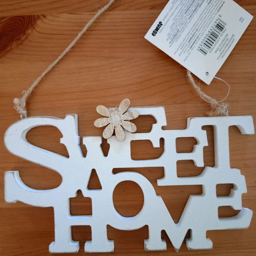 Wooden sign unused