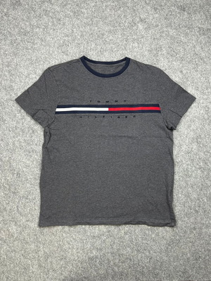 Tommy Hilfiger women's short-sleeve cotton t-shirt medium gray used