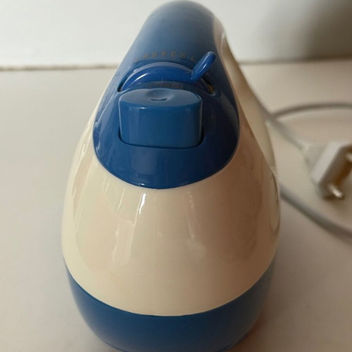 Hand Mixer new with two beaters and instructions