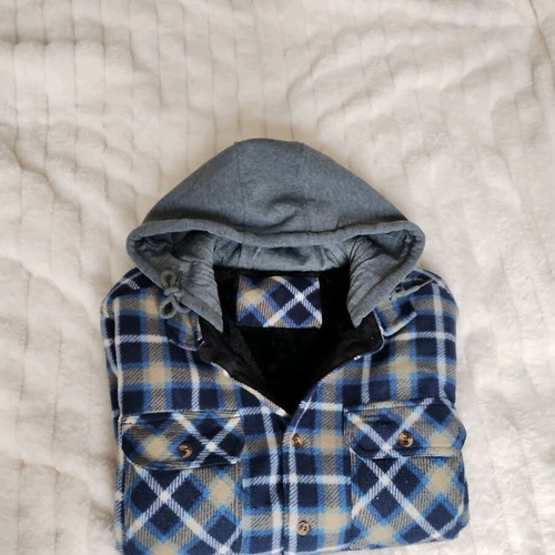 Men's fleece plaid jackets with hood and fur lining like new, size L