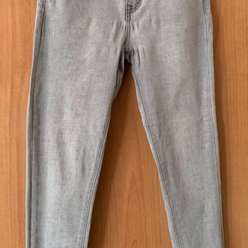 Light gray pants size M used