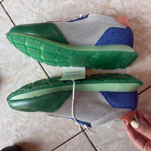 Hispanitas multicolor athletic shoes new, size 41