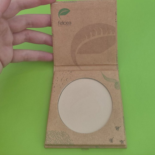 Powder, felicea powder, vegan
