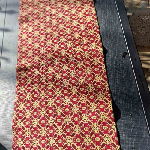 Cross-stitch table runner like new